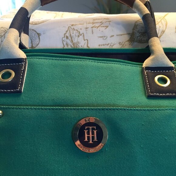 Tommy Hilfiger Canvas Bag - Picture 2 of 10